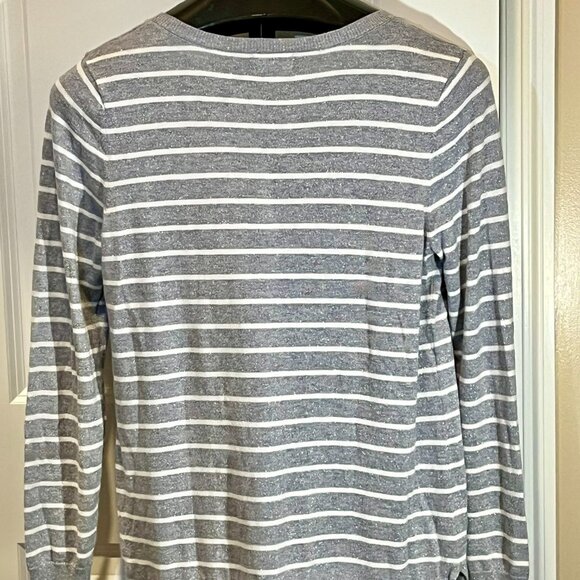 Old Navy Sweater Gray & White  Shimmer Crew Neck Striped Long Sleeve  Size L - Picture 2 of 10
